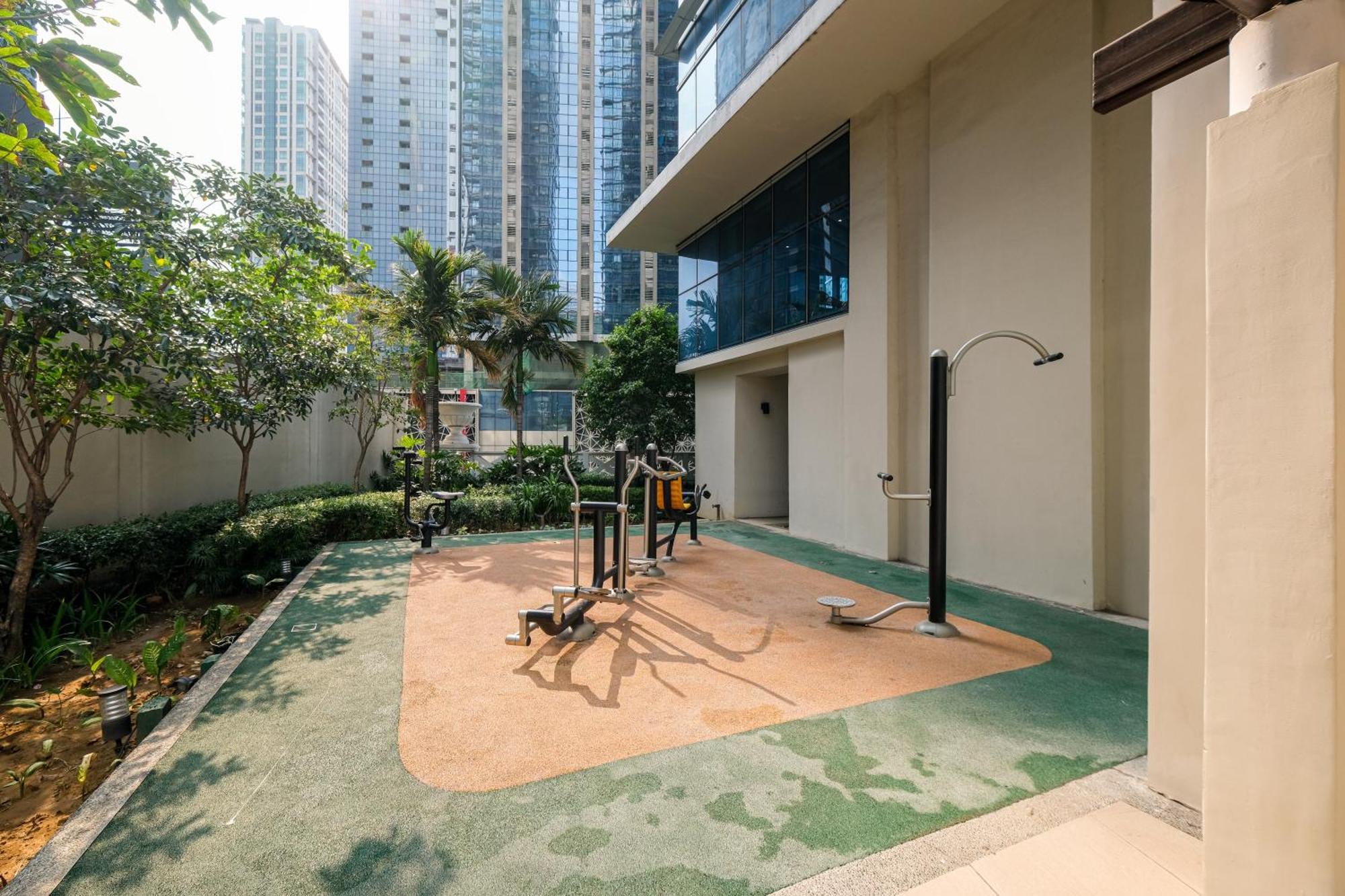Bgc 2Br Uptown Parksuites With Balcony And Bathtub Manila Exteriér fotografie